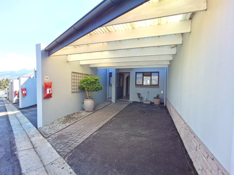 2 Bedroom Property for Sale in Dormehls Drift Western Cape